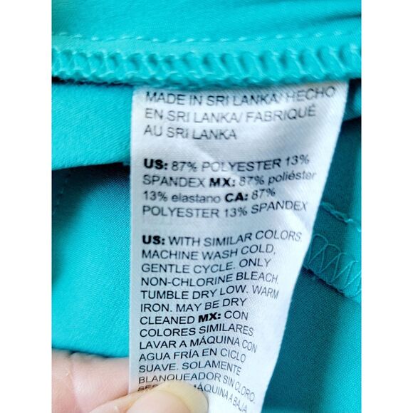 Chico's 1.5 Pull On Crop Pants Stretch Aqua Zip Pockets Flat Front M/L - Picture 6 of 6